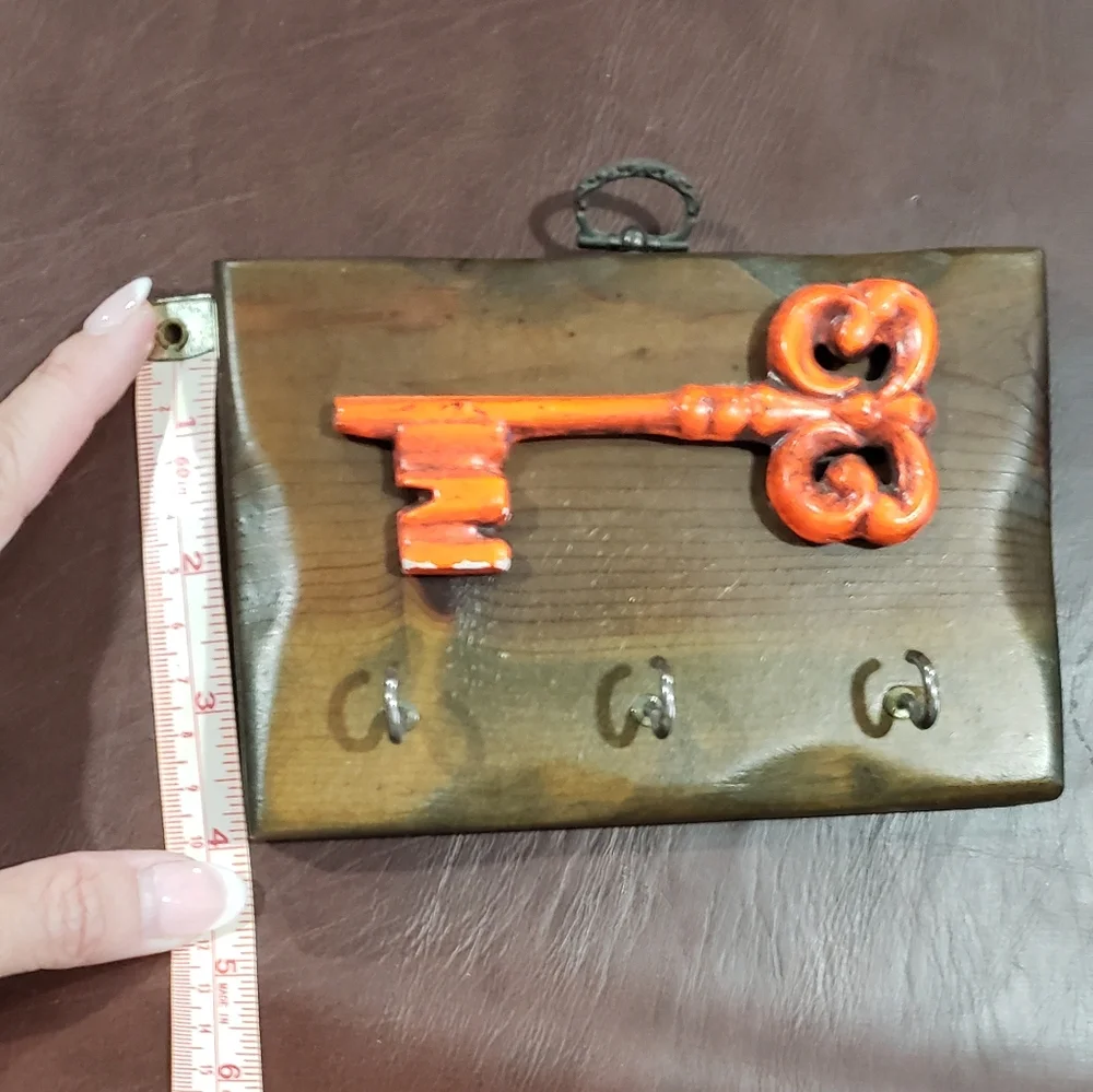 Rustic Orange Key Wall Decor Holder